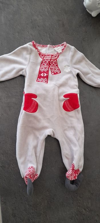3 mois pyjama Noel patins