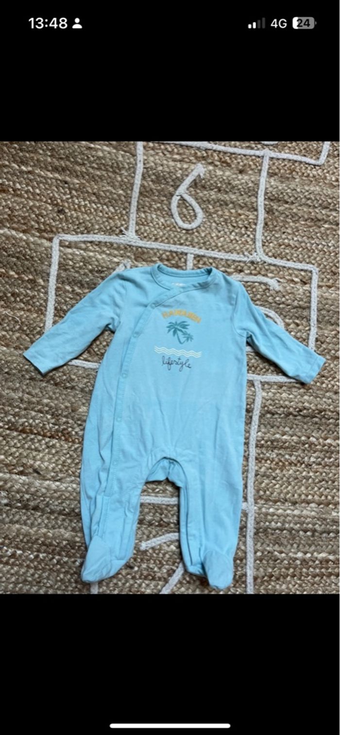 Lot 7 pyjamas 3 mois - photo numéro 6