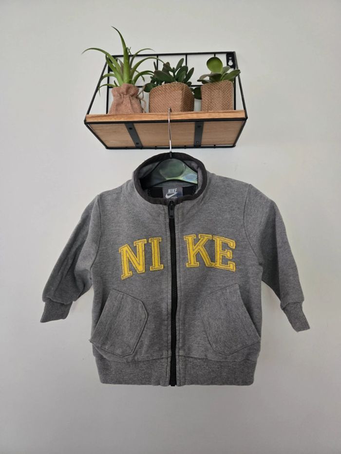 Veste Nike 6/9 mois 👦