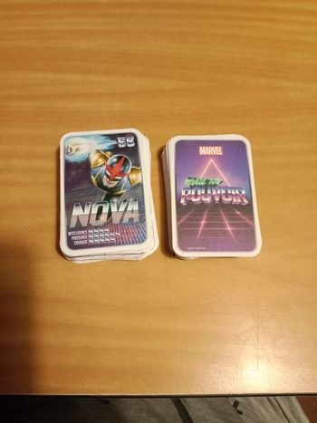 Lot carte marvel révèle ton pouvoir