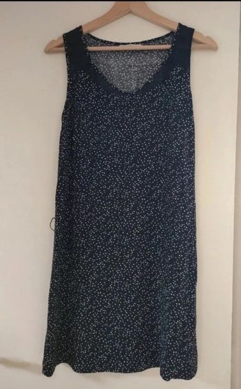 Nuisette une petite robe légère taille 36