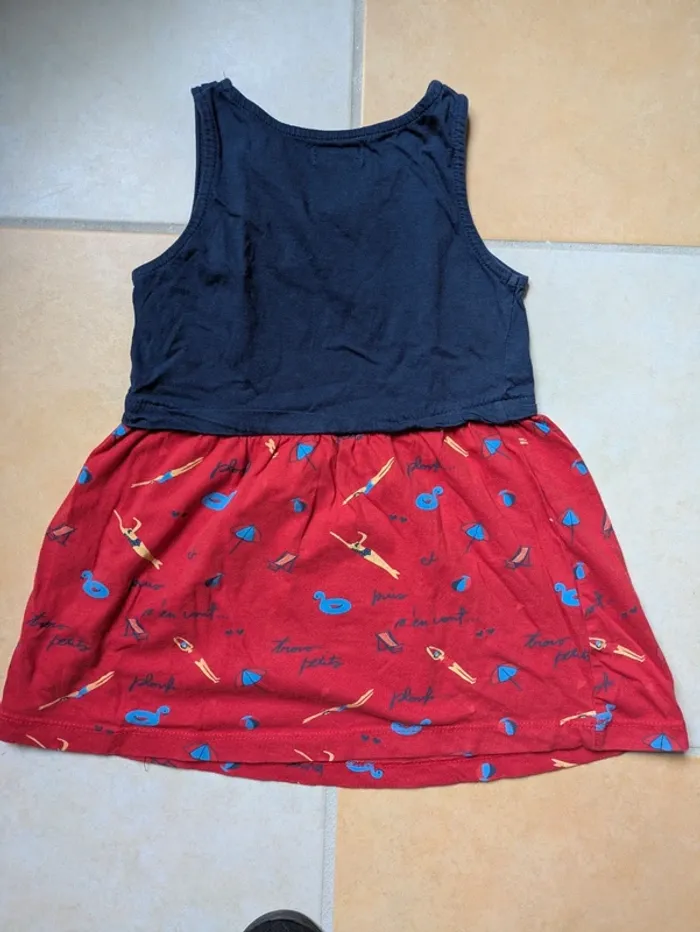 Robe fille 5 ans bon état influx - photo numéro 3