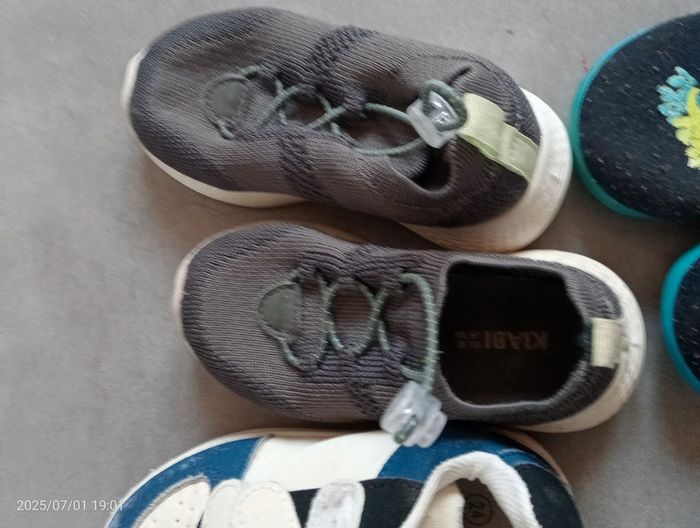 Lot de chaussures garçon 24 - photo numéro 2