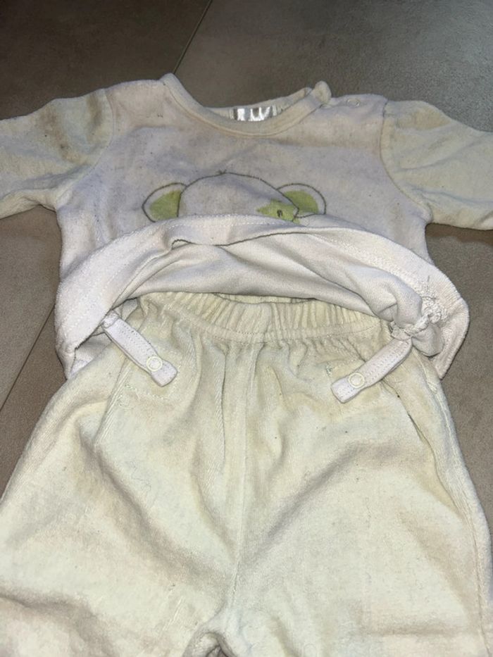 Pyjama velours 2 pièces, 6 mois - photo numéro 2