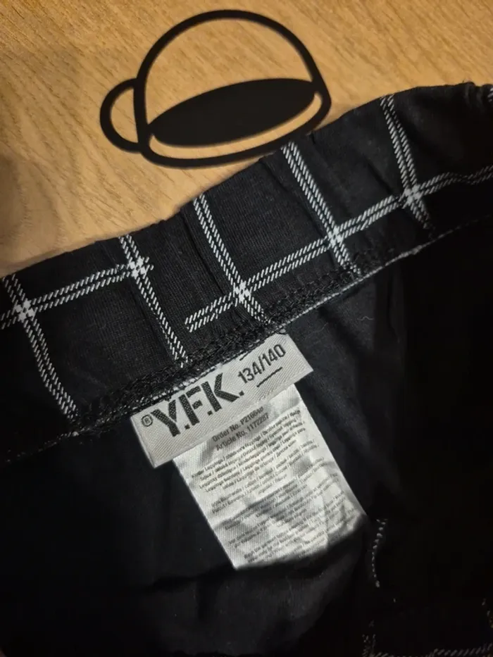 Leggings patte de éléphant 9/10ans - photo numéro 2