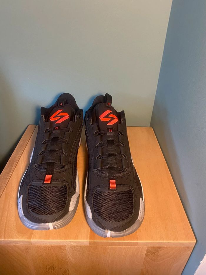 Jordan Luka 2 taille 49,5 - photo numéro 2