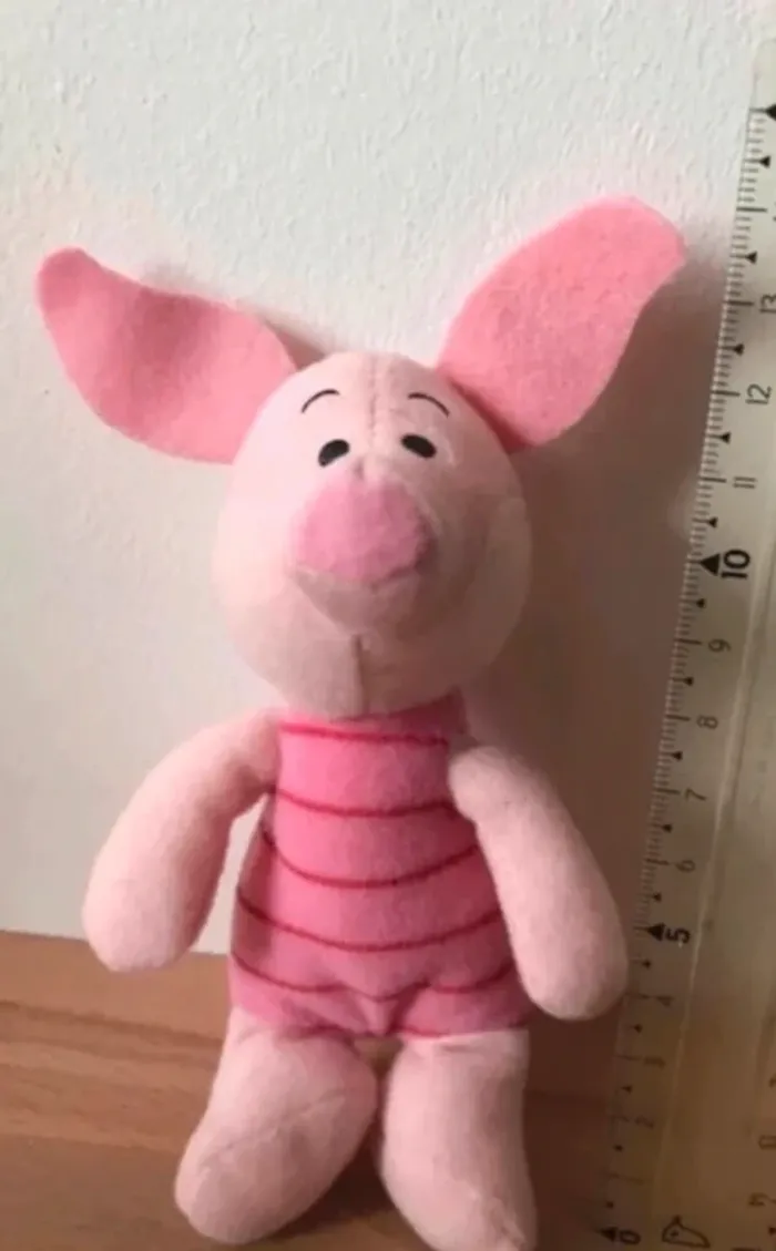 petite peluche disney porcinet rose hauteur 14 cm environ - photo numéro 2