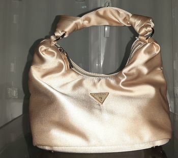 Sac à main GUESS Velina neuf avec equitaitre 