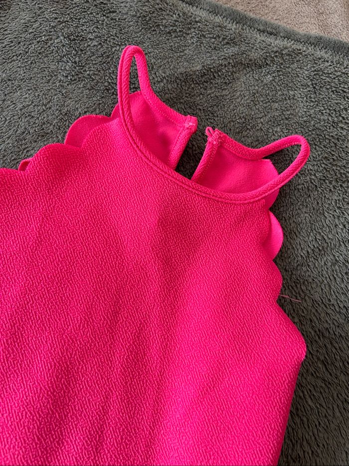 Robe fushia - photo numéro 3