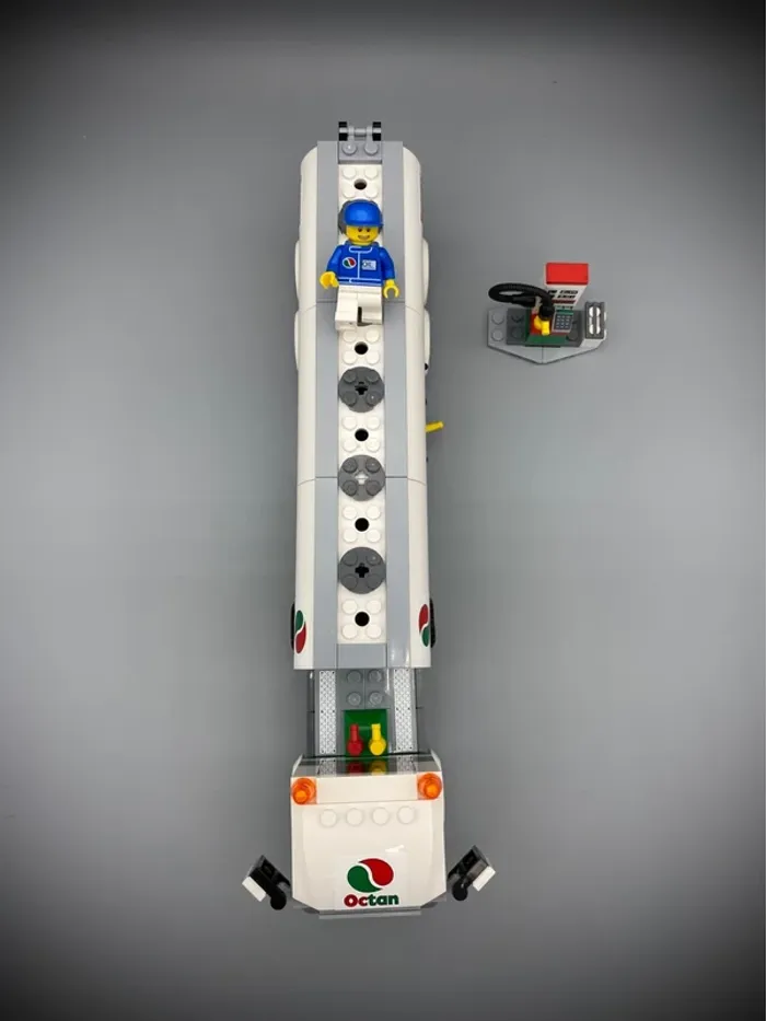 LEGO City 3180 - Tanker Truck - Complet avec Notice - photo numéro 8