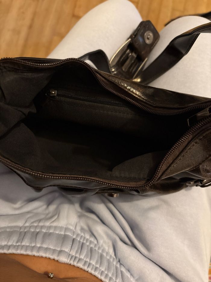 Petit sac à main noir style vintage / Y2K avec boucle - photo numéro 2