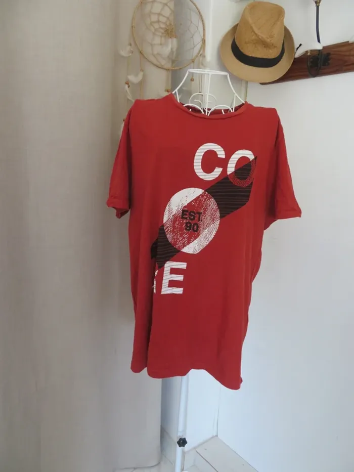 tee shirt