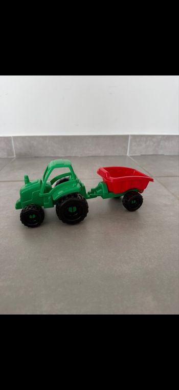 Tracteur avec remorque