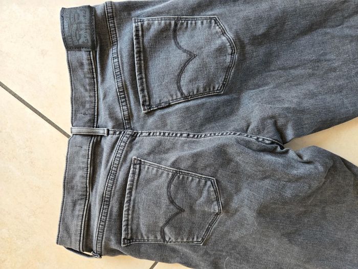 Levis 310 shaping super skinny - photo numéro 8