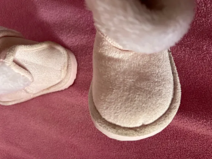 Chaussons rose taille 18-19 - photo numéro 3