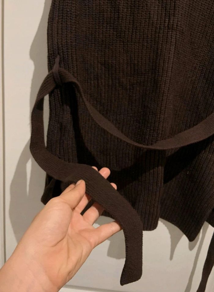 🔝 Pull sans manches Zara marron taille M 38 en acrylique polyester et viscose - photo numéro 5