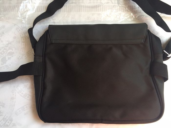 Sac besace à bandoulière Azzaro Neuf - photo numéro 6