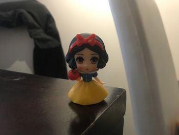 Figurine blanche neige