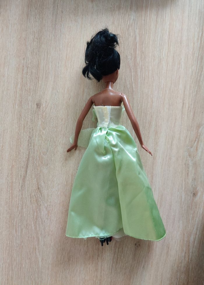 3 poupées Disney princesses - photo numéro 9