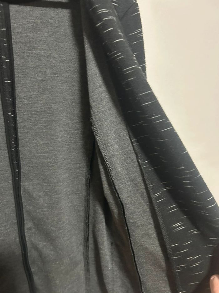 Veste blazer noire à lignes blanches • Ligne à suivre • Taille 38 - photo numéro 9