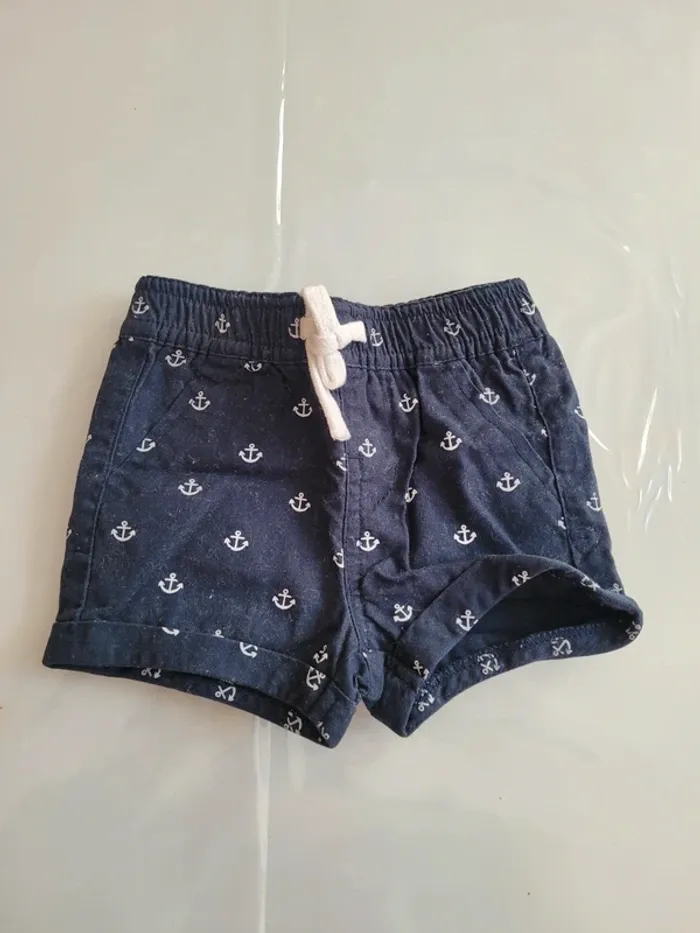 Short 3 mois
