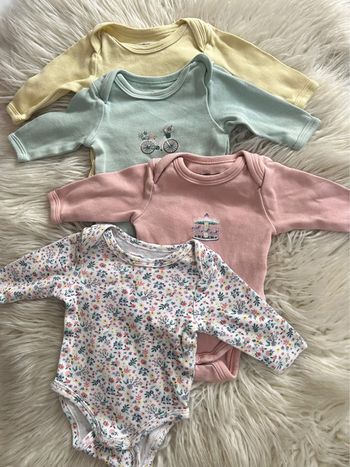 Fille 👧🏻 Lot 4 bodys manches longues - vertbaudet 1 mois