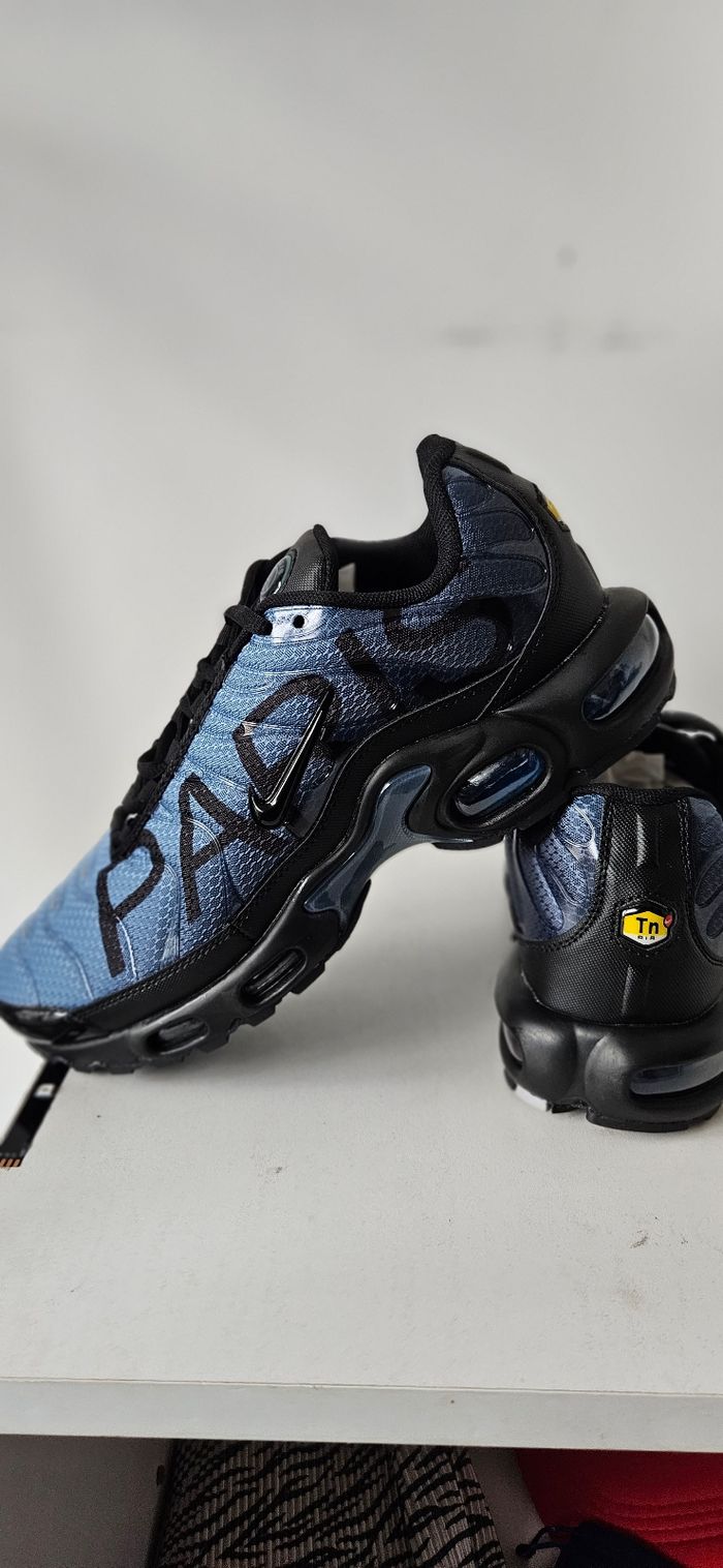 Basket TN Nike taille 43 - photo numéro 2