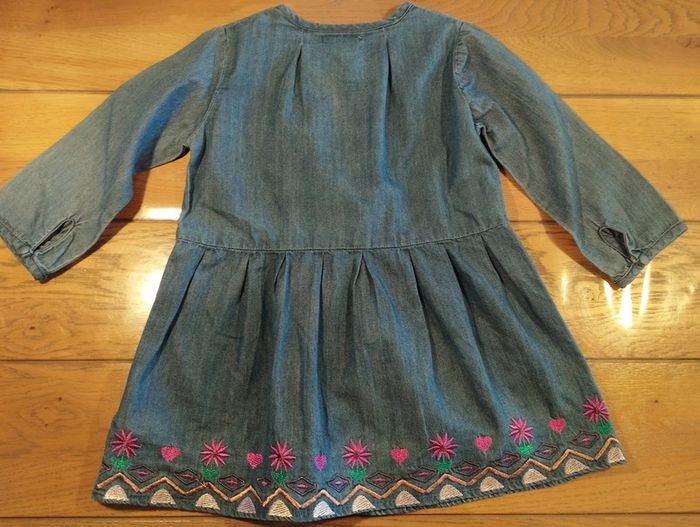 Lot n° 510 Robe brodée Vert Baudet 18 mois - photo numéro 6