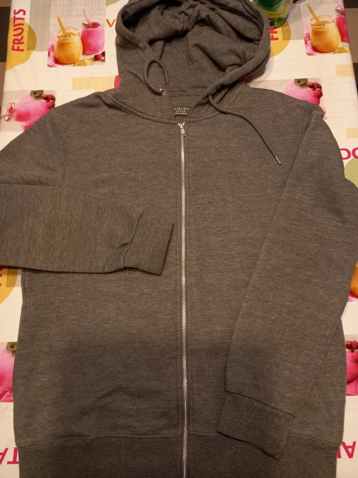 Gilet zippé capuche homme