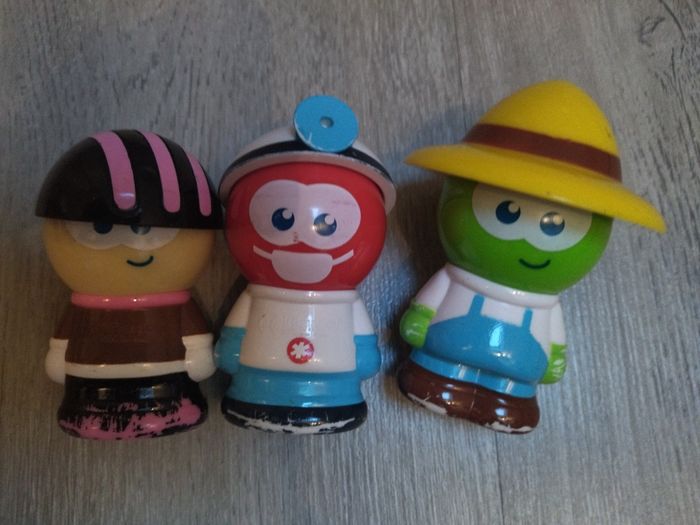 Lot 3 bonhommes - photo numéro 2