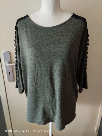 Jolie pull taille L