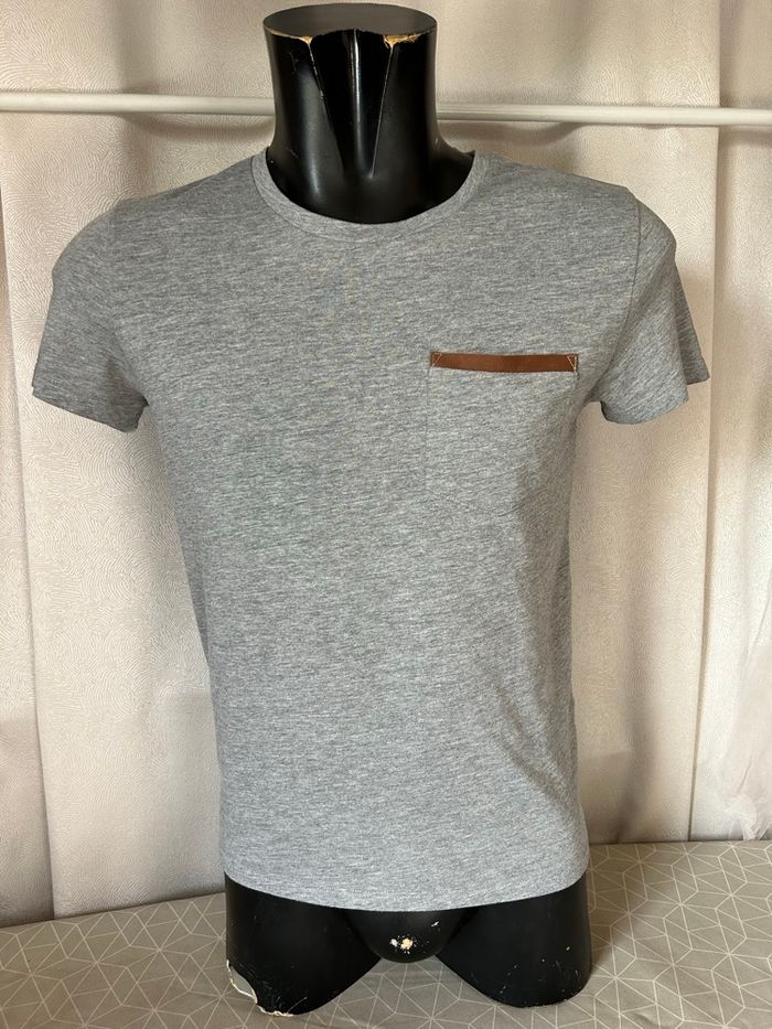 T-shirt gris chiné poche poitrine Small Celio - photo numéro 1