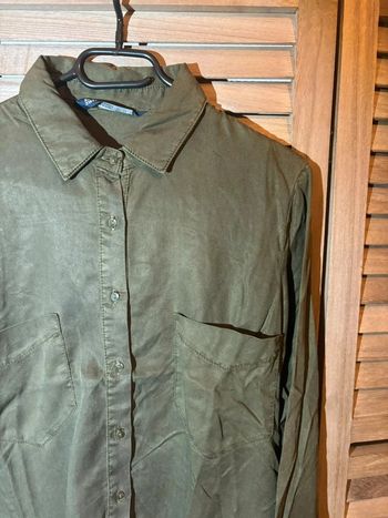 Chemise kaki Zara taille XS