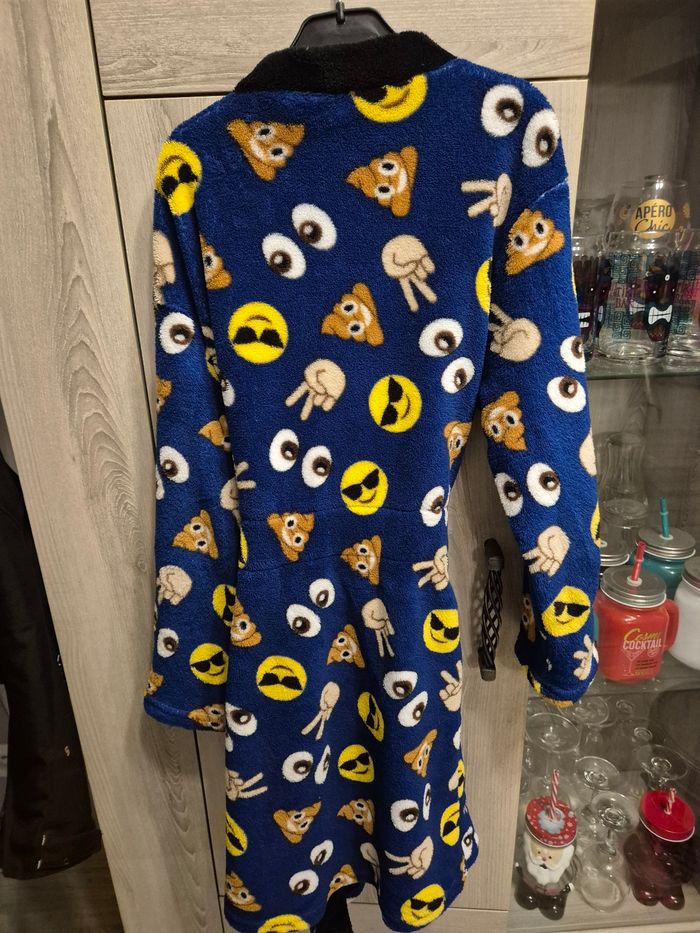 Peignoir 6 8 ans - photo numéro 3