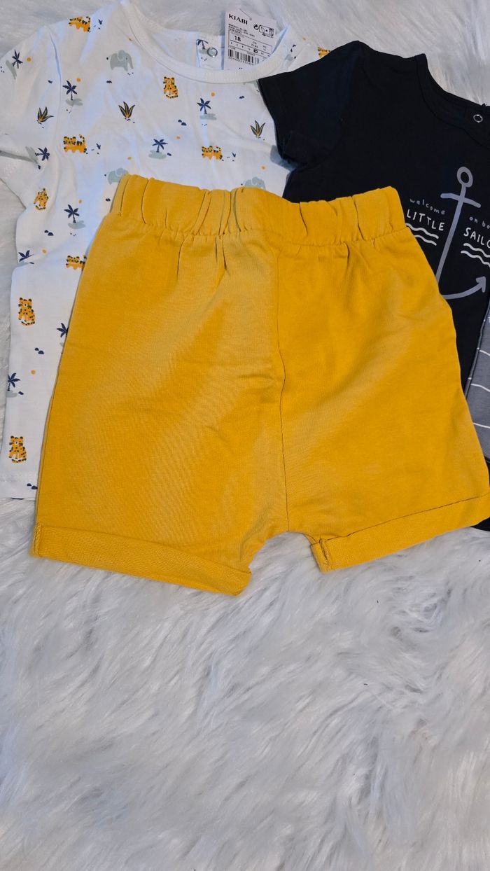 Neufs (non portés) 🏷 💙🤩 deux ensembles teeshirts mc et shorts 18mois Garçon 🤩💙🏷 - photo numéro 3