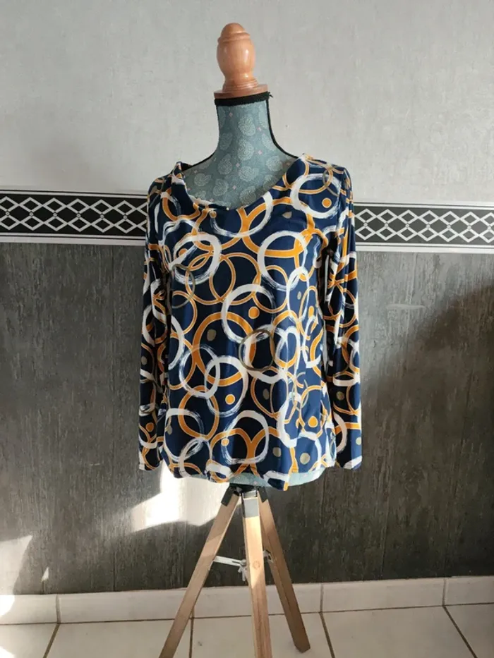 Tunique taille ,44 pas d'étiquette - photo numéro 2