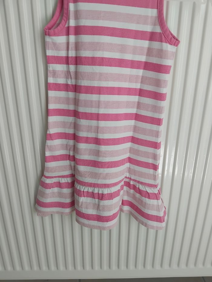 Robe 👗 sans manches fille 5 ans - photo numéro 7