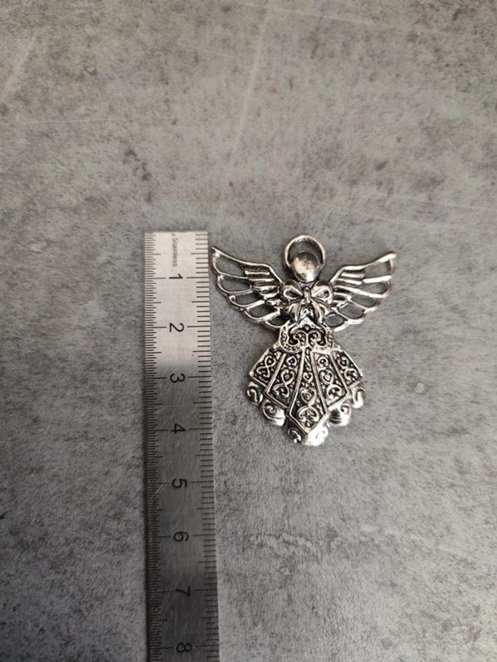 Grand Pendentif fantaisie métal argenté ange - photo numéro 2