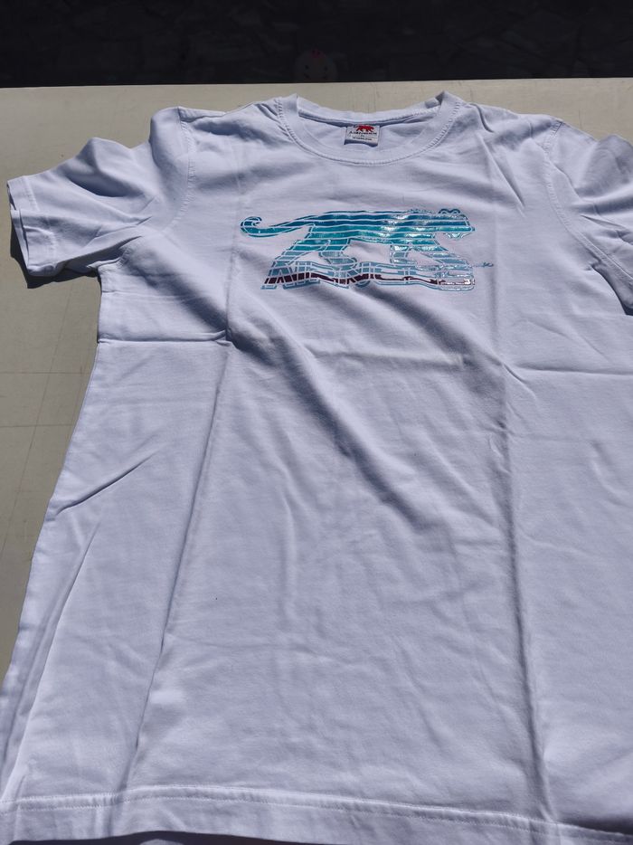 Tee shirt