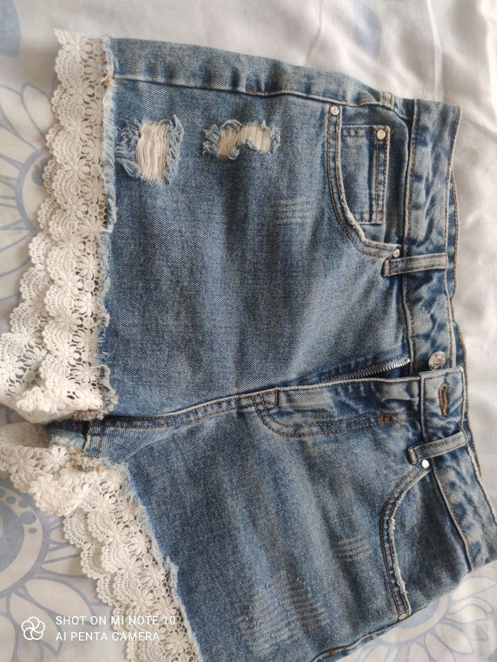 Short dentelle taille 38 - photo numéro 4