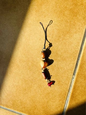 Accessoire tel en bois cœur