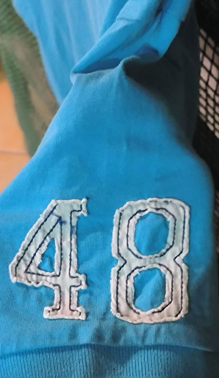 polo de la marque puma VINTAGE TAILLE L/XL - photo numéro 3