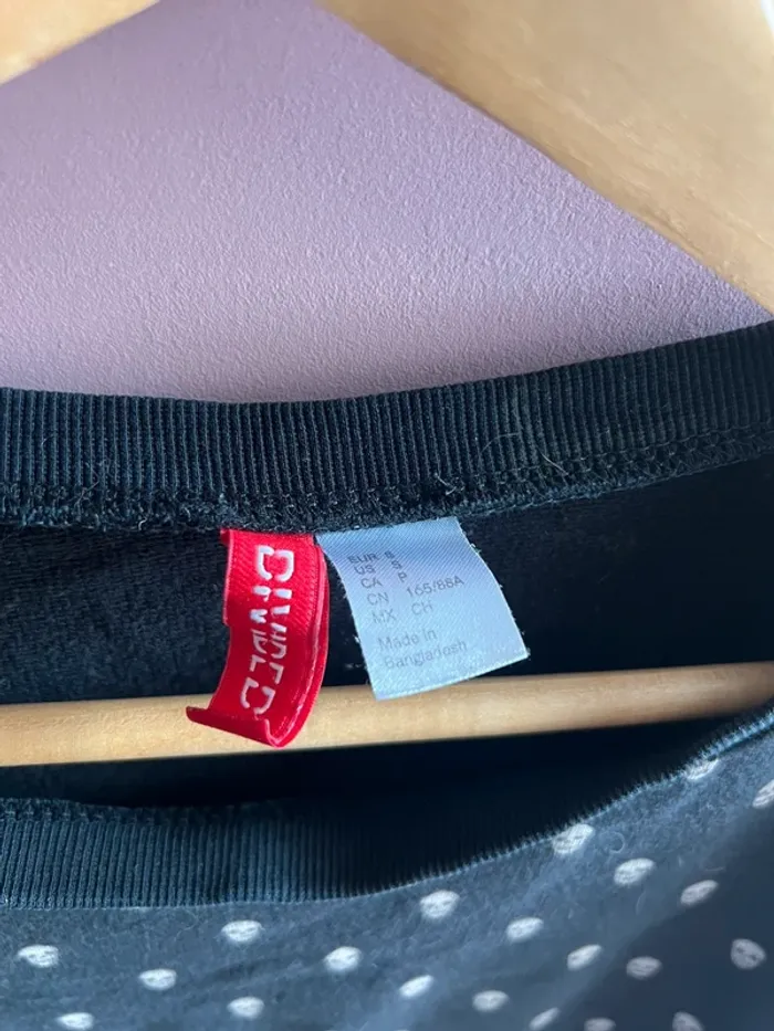 Pull tête de mort edgy - photo numéro 3