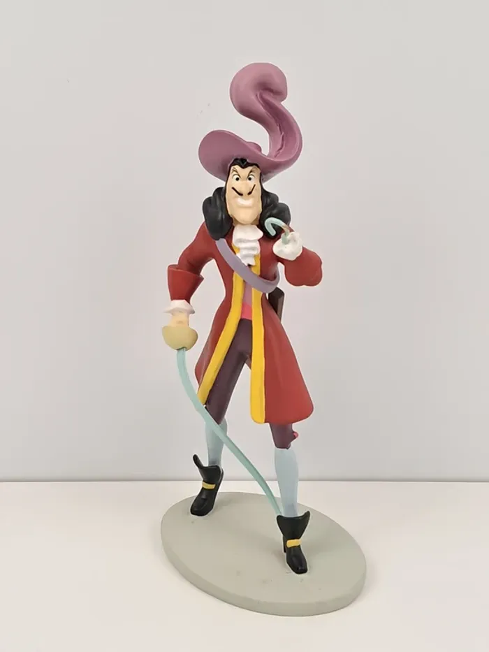 Figurine Capitaine Crochet dans Peter Pan de Walt Disney - photo numéro 2
