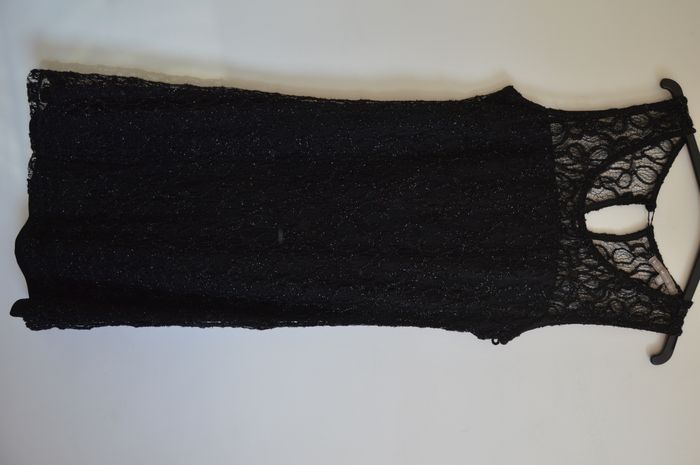 Robe noire en dentelle brillante – Ici et Maintenant – taille 36