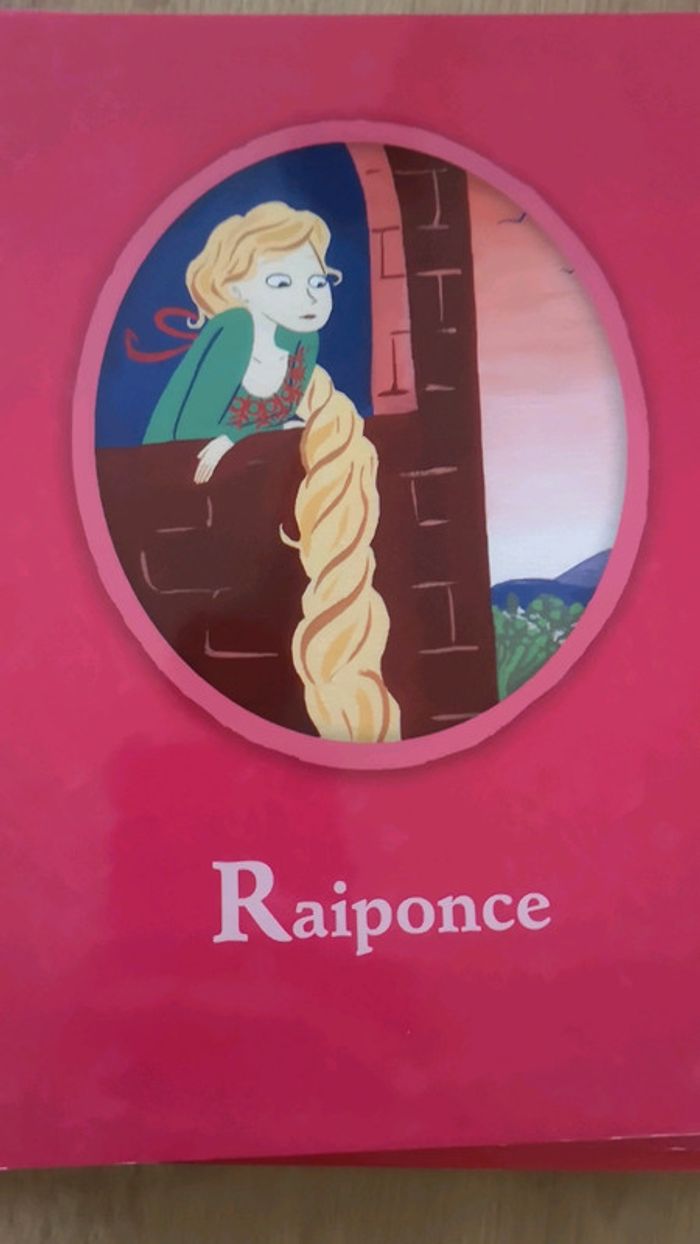 Coffret de 4 livres princesses - photo numéro 8
