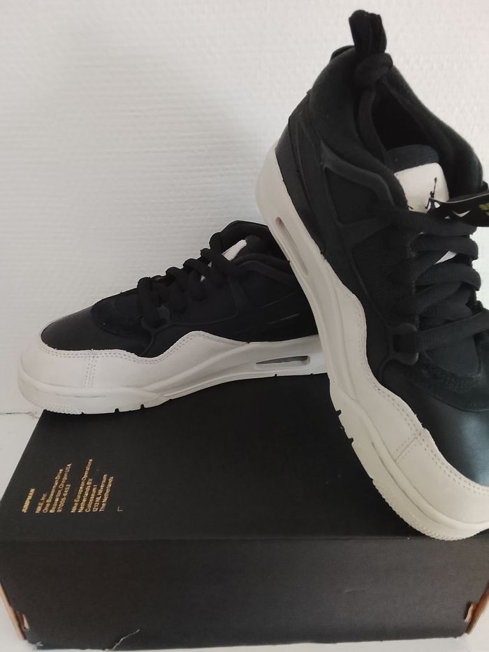 Jordan 4 RM GS - photo numéro 4
