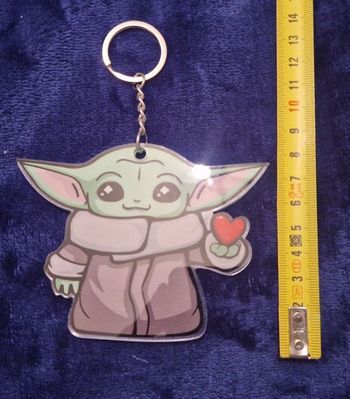 Porte clé bébé yoda the mandalorian