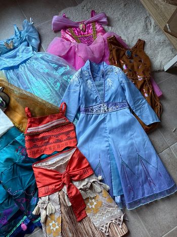 Déguisement robe de princesse Disney Disneyland 4 ans 