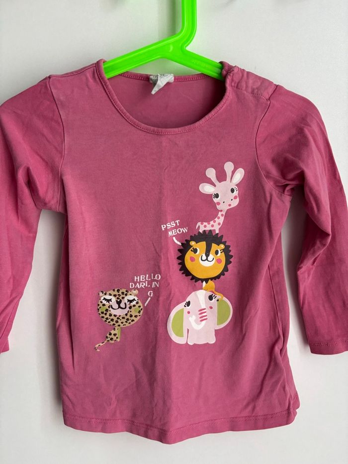 Haut manche longue rose foncé imprimé animaux fille 1/2ans H&M - photo numéro 4